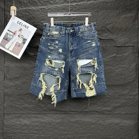 セリーヌ ショートパンツ