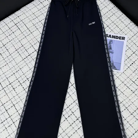 セリーヌ カジュアルパンツ