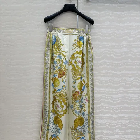 ノースフェイス カジュアルパンツ