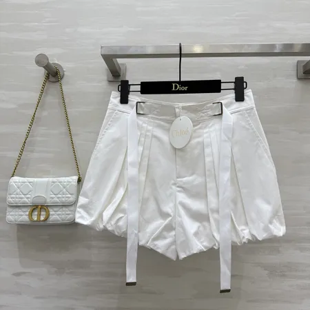 クロエ ショートパンツ