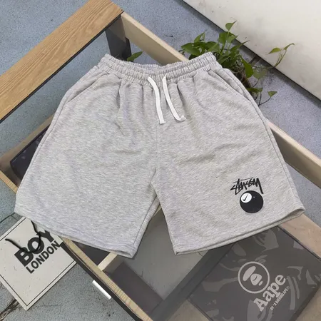 ステューシー ショートパンツ