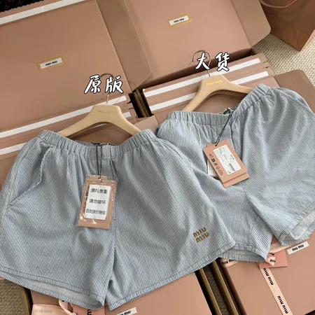 ステューシー ショートパンツ