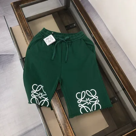 ロエベ ショートパンツ