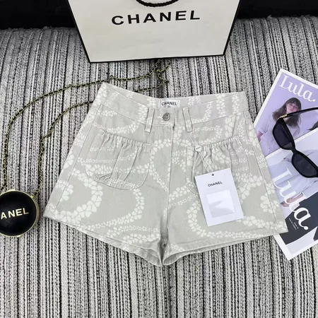 シャネル ショートパンツ