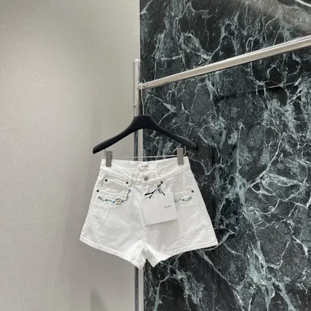 ロエベ ショートパンツ