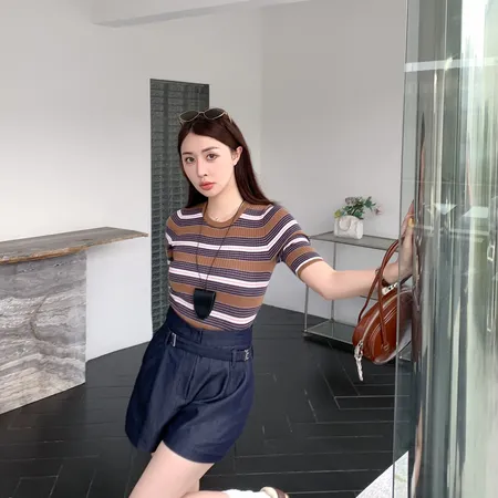 プラダ ショートパンツ