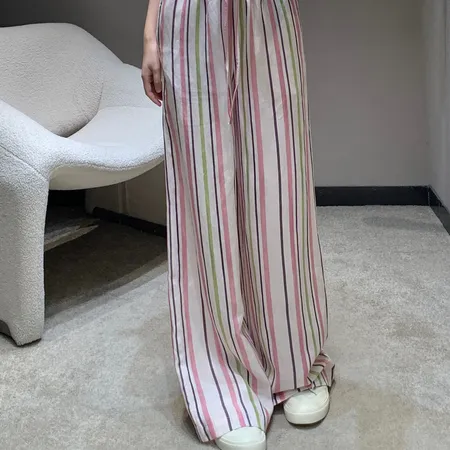 セリーヌ カジュアルパンツ