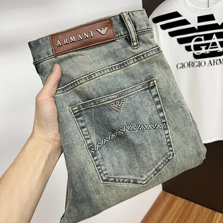 アルマーニ ジーンズ