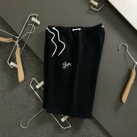 ルイヴィトン ショートパンツ