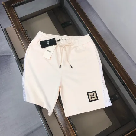 フェンディ ショートパンツ