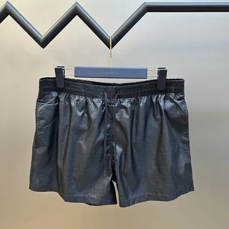 フェンディ ショートパンツ