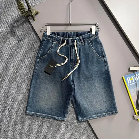 フェンディ ショートパンツ