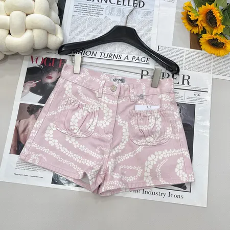 シャネル ショートパンツ