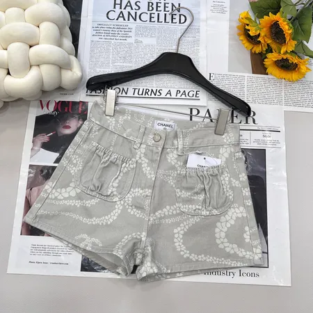 シャネル ショートパンツ