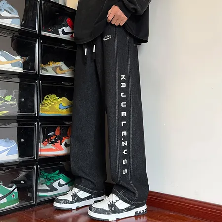 ナイキ ジーンズ