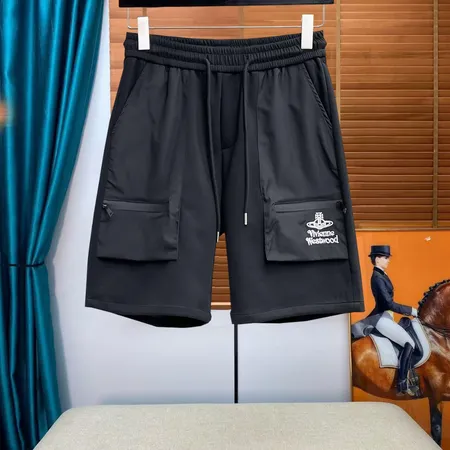 ミュウミュウ ショートパンツ