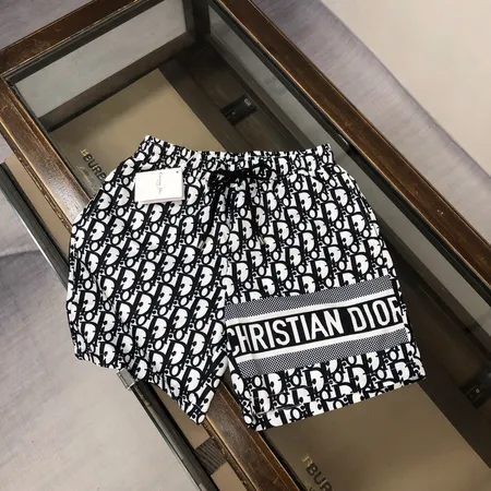 ディオール ショートパンツ