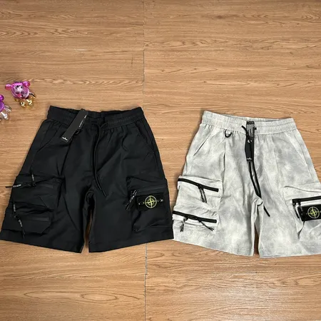 ストーンアイランド ショートパンツ