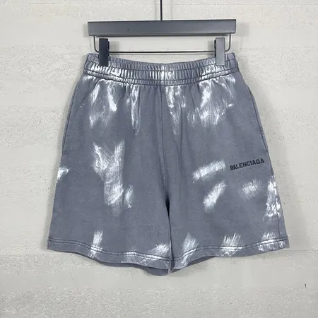 バレンシアガ ショートパンツ