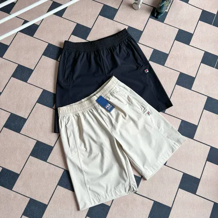 プーマ ショートパンツ