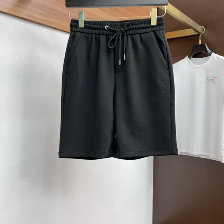 イブサンローラン ショートパンツ