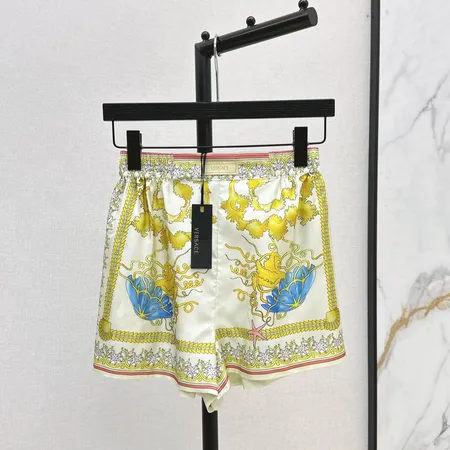 ヴェルサーチ ショートパンツ