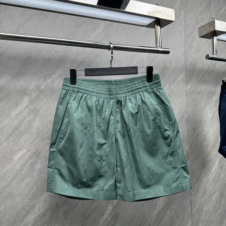 ルイヴィトン ショートパンツ