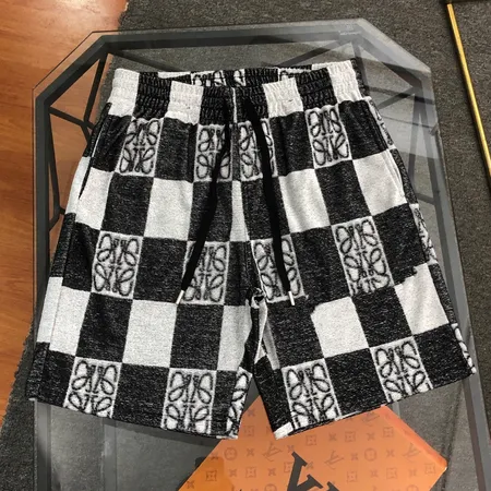 ロエベ ショートパンツ