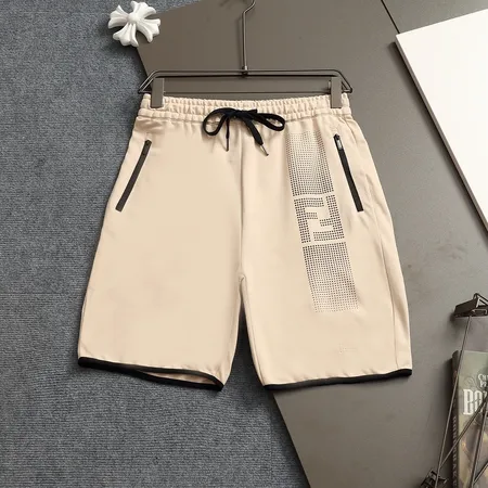 フェンディ ショートパンツ