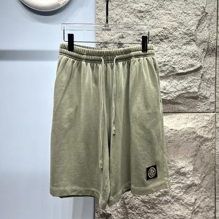 ストーンアイランド ショートパンツ