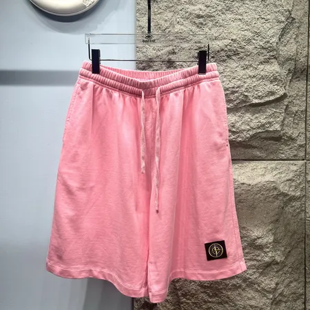 ストーンアイランド ショートパンツ