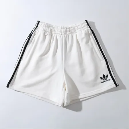 バレンシアガ ショートパンツ