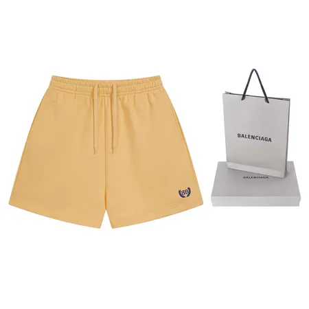 セリーヌ ショートパンツ