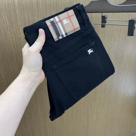 バーバリー ス ジーンズ