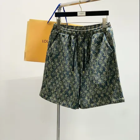 ルイヴィトン ショートパンツ