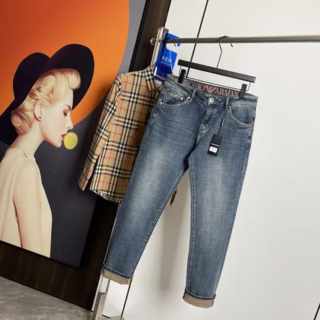 アルマーニ ジーンズ