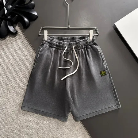 ストーンアイランド ショートパンツ