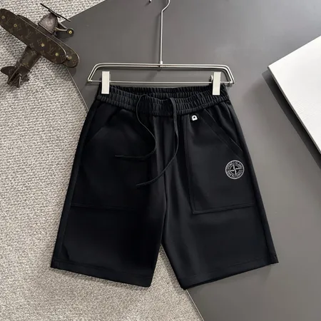 ストーンアイランド ショートパンツ