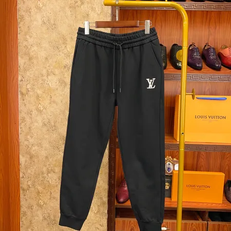 ルイヴィトン カジュアルパンツ