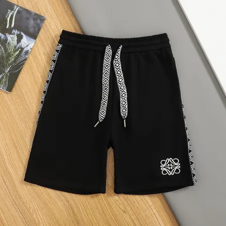 ロエベ ショートパンツ