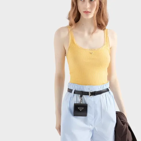 プラダ ショートパンツ