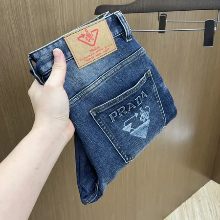 プラダ ジーンズ