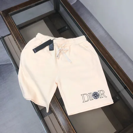 ストーンアイランド ショートパンツ