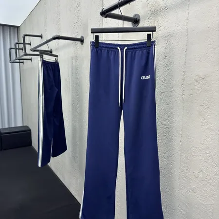 セリーヌ カジュアルパンツ