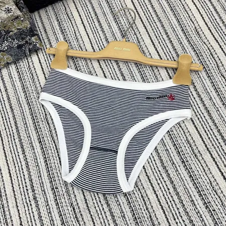 アルマーニ パンツ