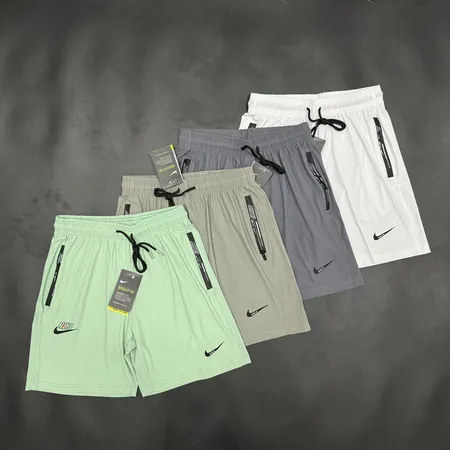 ナイキ ショートパンツ