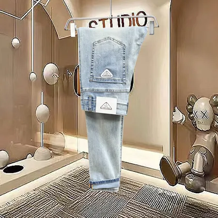 プラダ ジーンズ