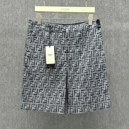 フェンディ ショートパンツ