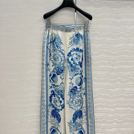 ノースフェイス カジュアルパンツ