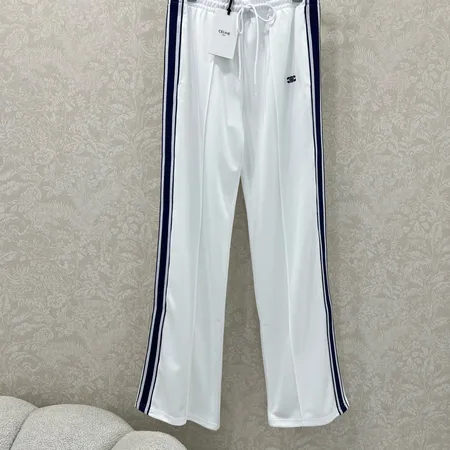 セリーヌ カジュアルパンツ